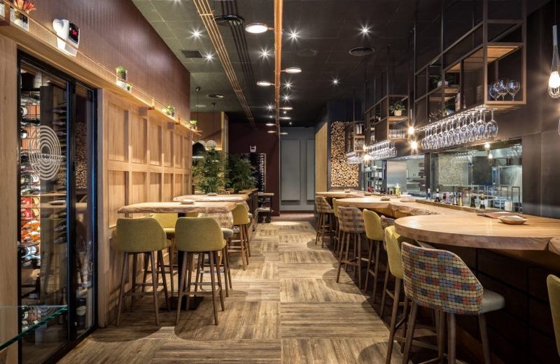 Thiết kế nội thất nhà hàng quán ăn 2