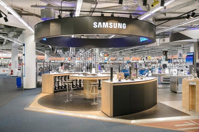 Tham khảo thiết kế nội thất showroom điện thoại đẹp độc đáo 1