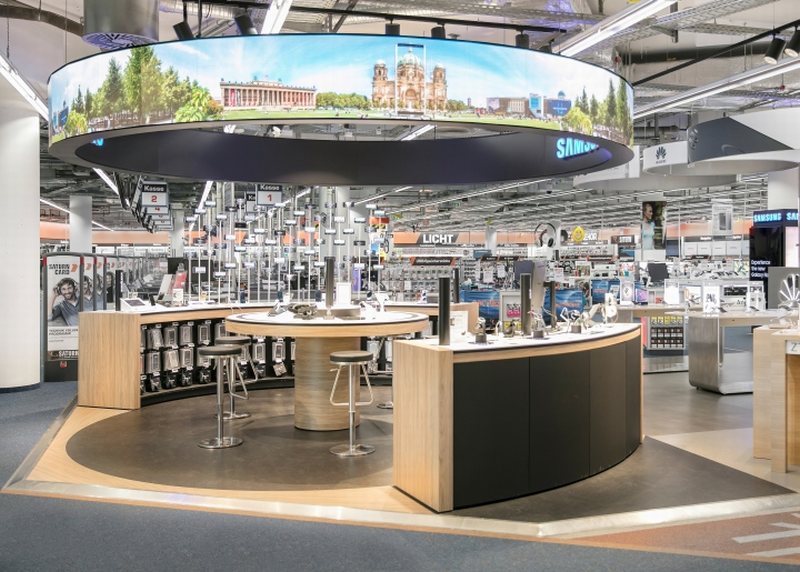 Tham khảo thiết kế nội thất showroom điện thoại đẹp độc đáo 2