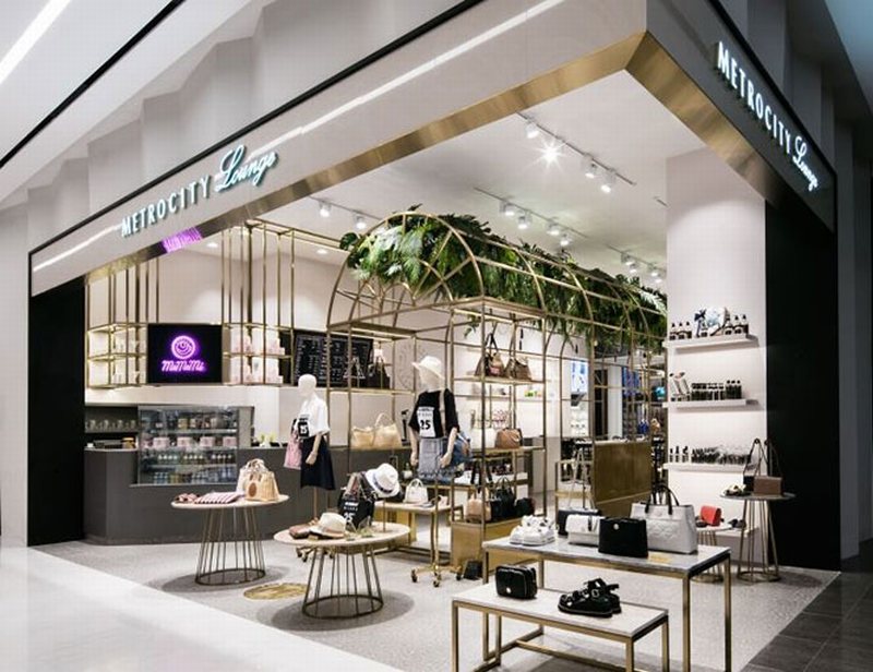 Thiết kế nội thất shop thời trang hiện đại và sang trọng 8
