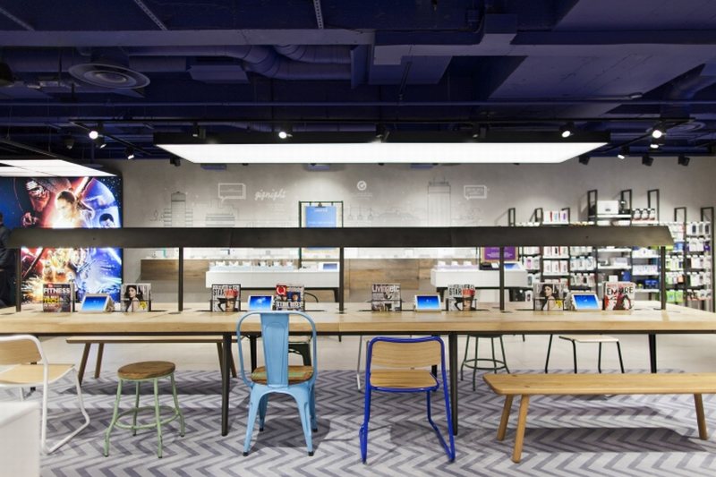 Thiết kế nội thất showroom điện thoại đẹp 4
