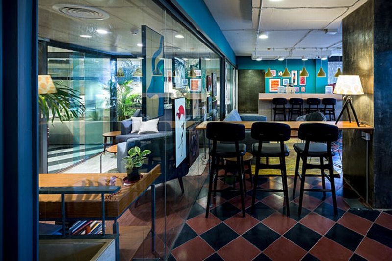 Thiết kế quán cafe phục vụ nhu cầu công việc văn phòng 8