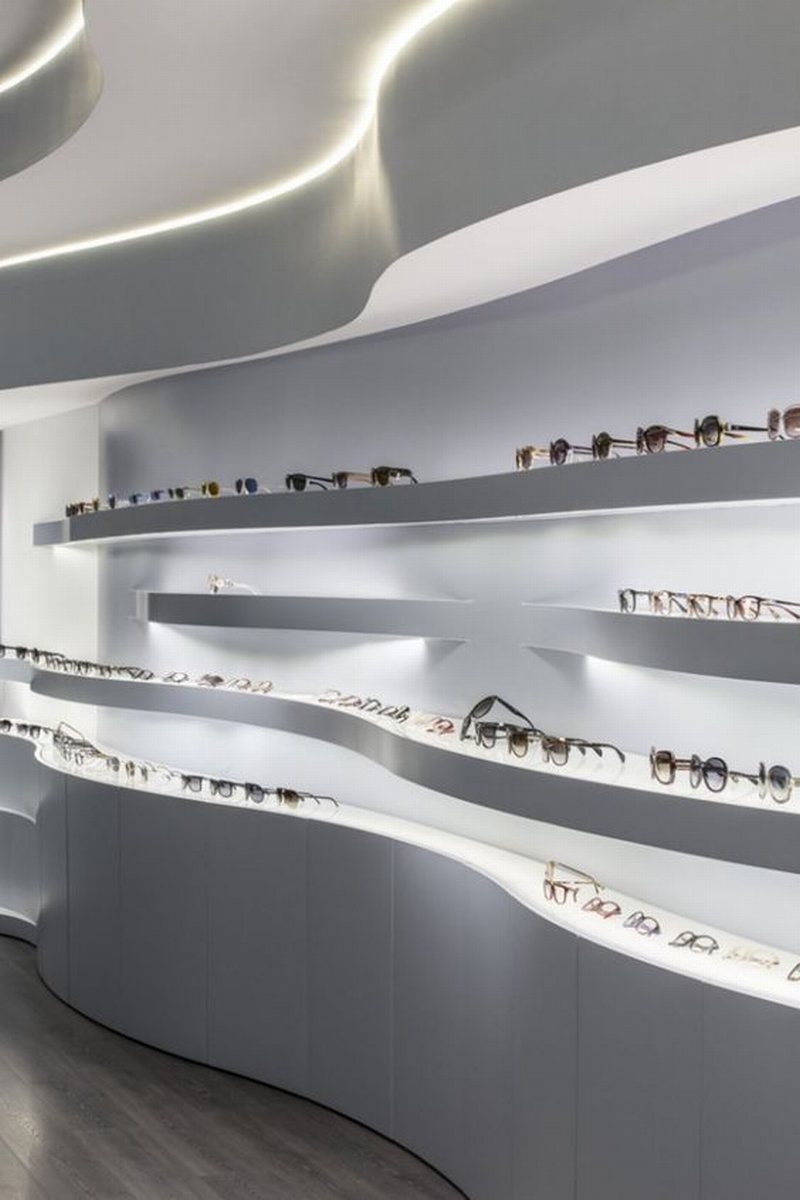 Thiết kế thi công nội thất showroom shop đẹp 6