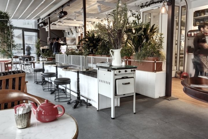 Thiết kế Quán cafe bánh với thiết kế độc đáo 20