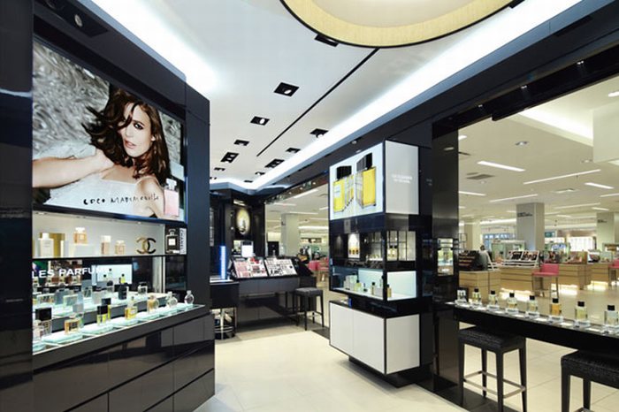 Ý tưởng thiết kế nội thất showrrom mỹ phẫm nước hoa Chanel ấn tương 3