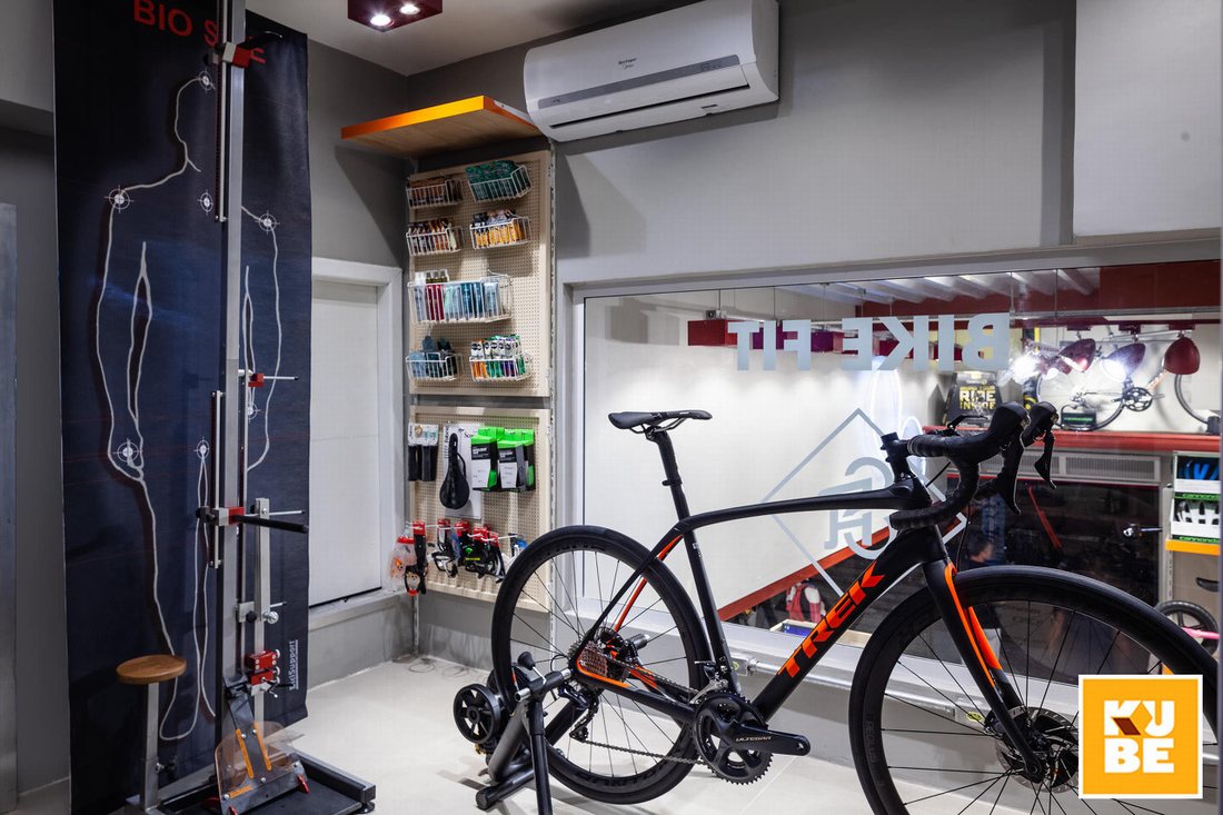 Thiết kế nội thất showroom trưng bày xe đạp 6