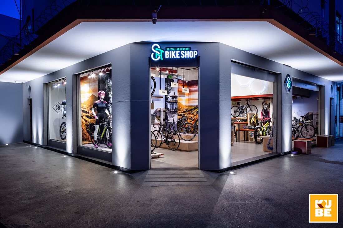 Thiết kế nội thất showroom trưng bày xe đạp 9