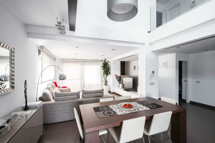 2 màu trắng xám làm chủ đạo, ngôi nhà đẹp  4