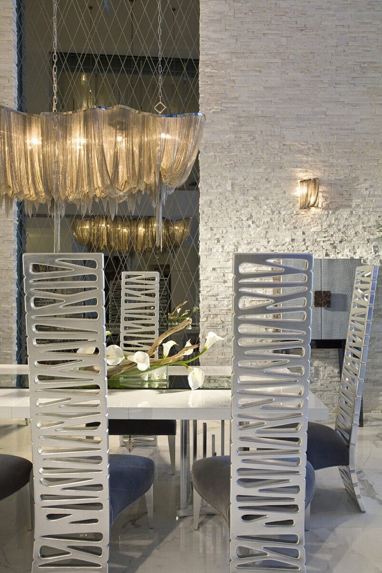 Penthouse 2 tầng với thiết kế nội thất hiện đại sang trọng 9
