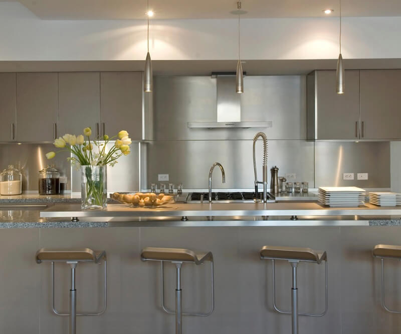 MẪU TỦ BẾP ĐẸP HIỆN ĐẠI BẰNG INOX 1