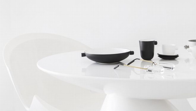 Khám phá Căn hộ nhỏ hẹp 42m sử dụng gam màu trắng tinh khôi 19