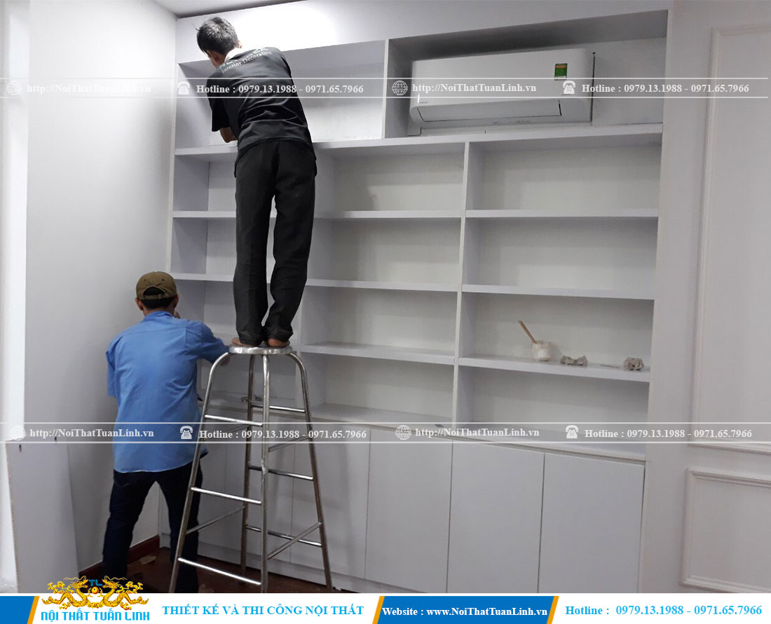 Sản xuất các loại kệ trưng bày 1