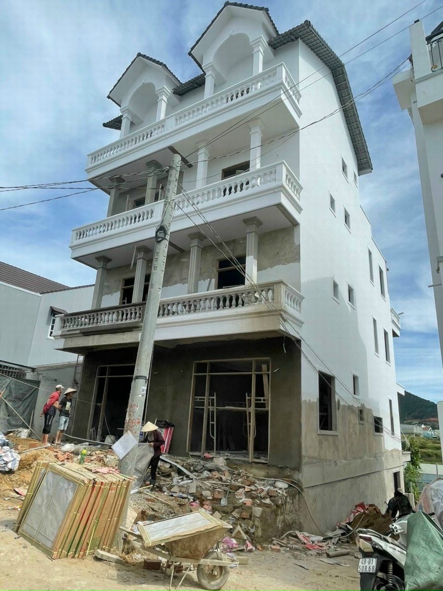 Công Ty Xây Dựng Nhà Phố nổi bật tại Bến Cát Bình Dương 9