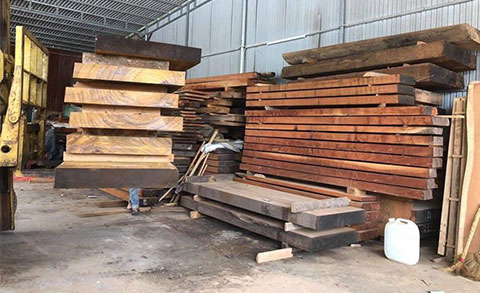 Gỗ tự nhiên cao cấp,theo tiêu chuẩn cao cấp,Đảm bảo chất lượng , an toàn cho người sử dụng,GIá Cả Cạnh Tranh, Hàng Luôn Có Sẵn Trong Kho
