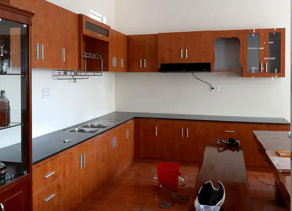 Báo giá Thi công nội thất tủ bếp gỗ tại Bình Dương
