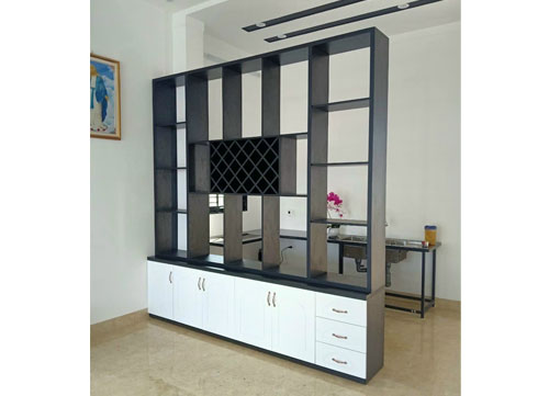 Tủ đựng đồ với bộ vách ngăn tối giản,nội thất Bình Dương