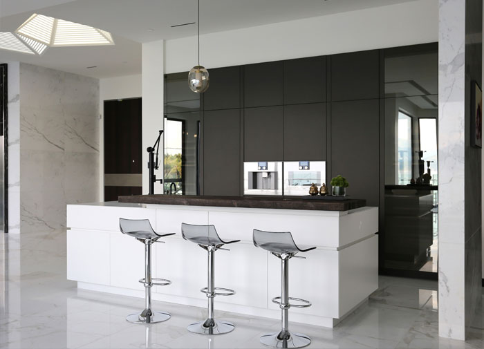 Mẫu bếp đẹp sang trọng tinh tế,Tủ bếp Acrylic giá rẻ Bình Dương