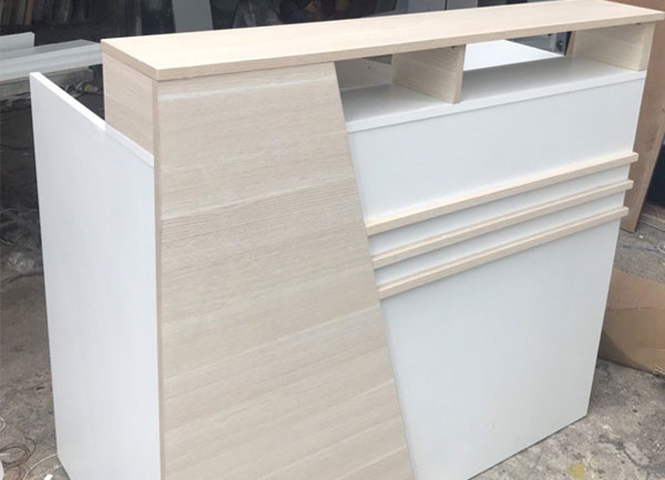 Thi công quầy tính tiền quầy lễ tân 04,mua quầy tiếp tân giá rẻ