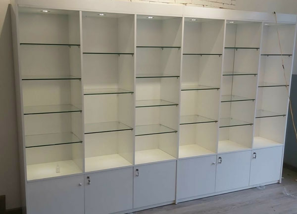 Tủ trưng bày showroom 294,Thi công tủ kệ trưng bày Bình Dương