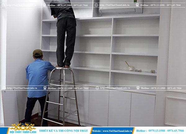Sản xuất các loại kệ trưng bày
