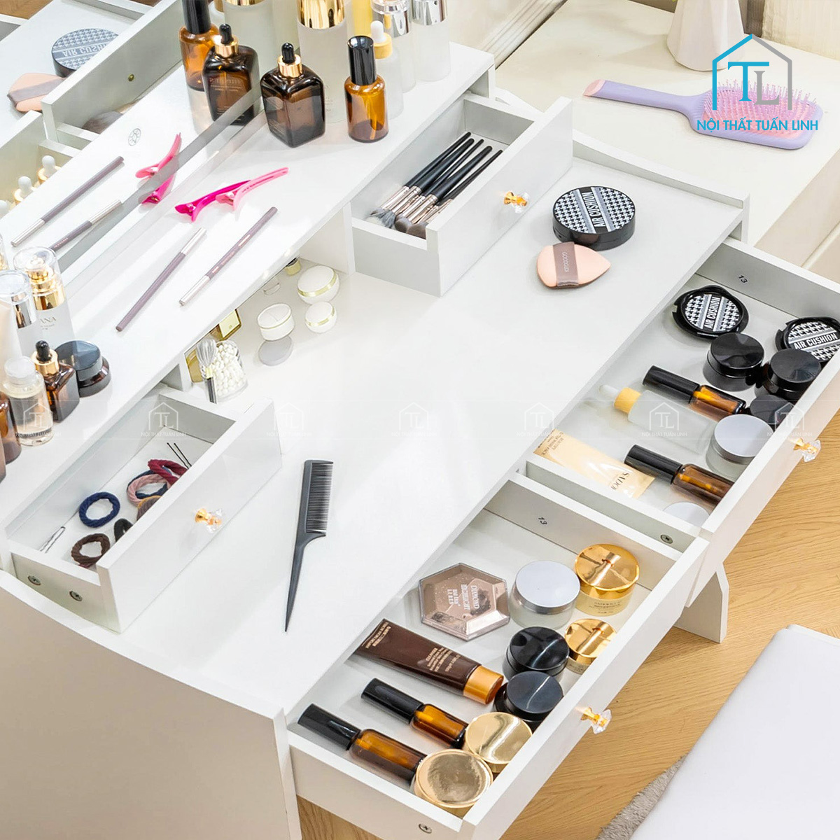 Bàn trang điểm gỗ công nghiệp hiện đại thiết kế đa năng