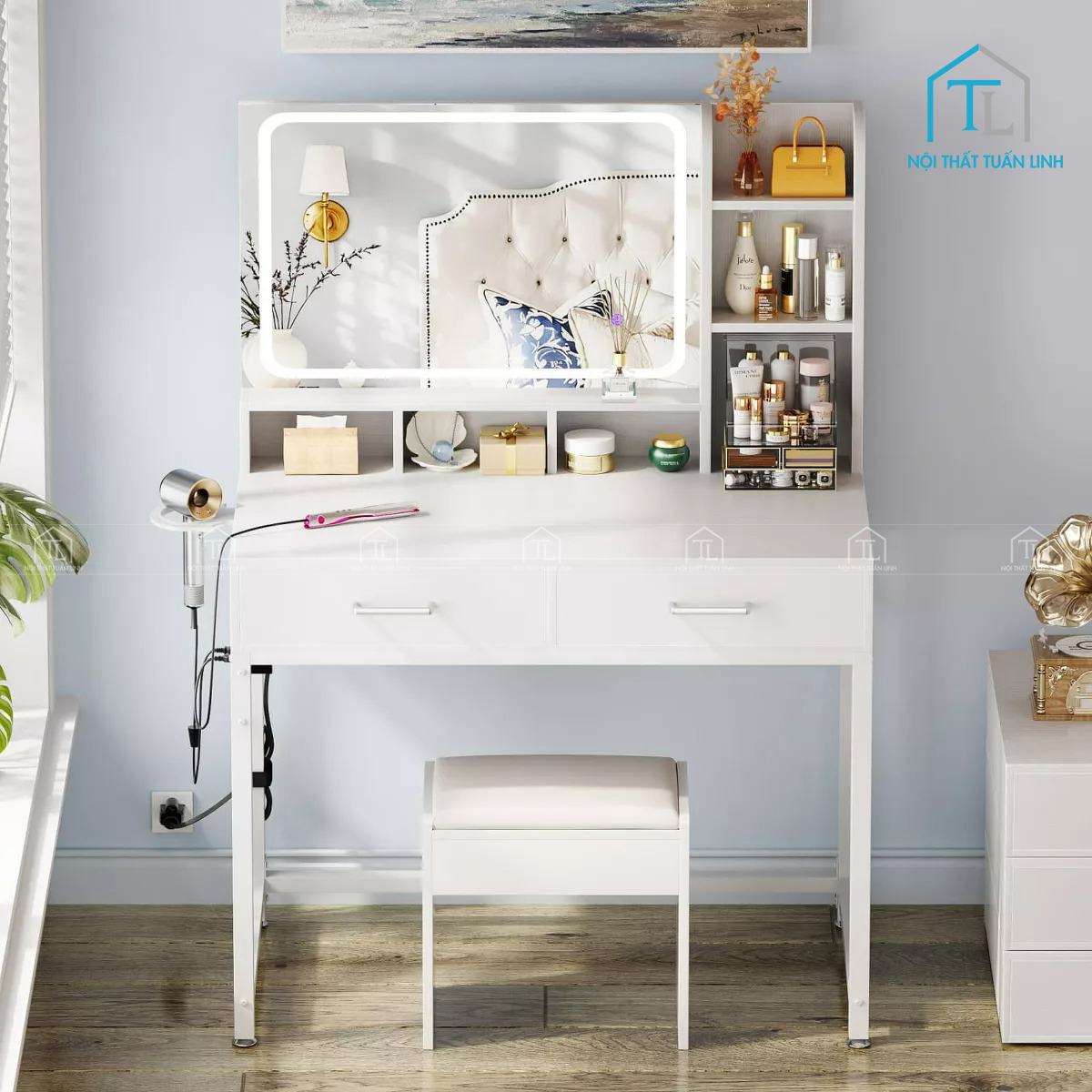 Bàn trang điểm MDF gương LED tích hợp ổ cắm sạc hiện đại