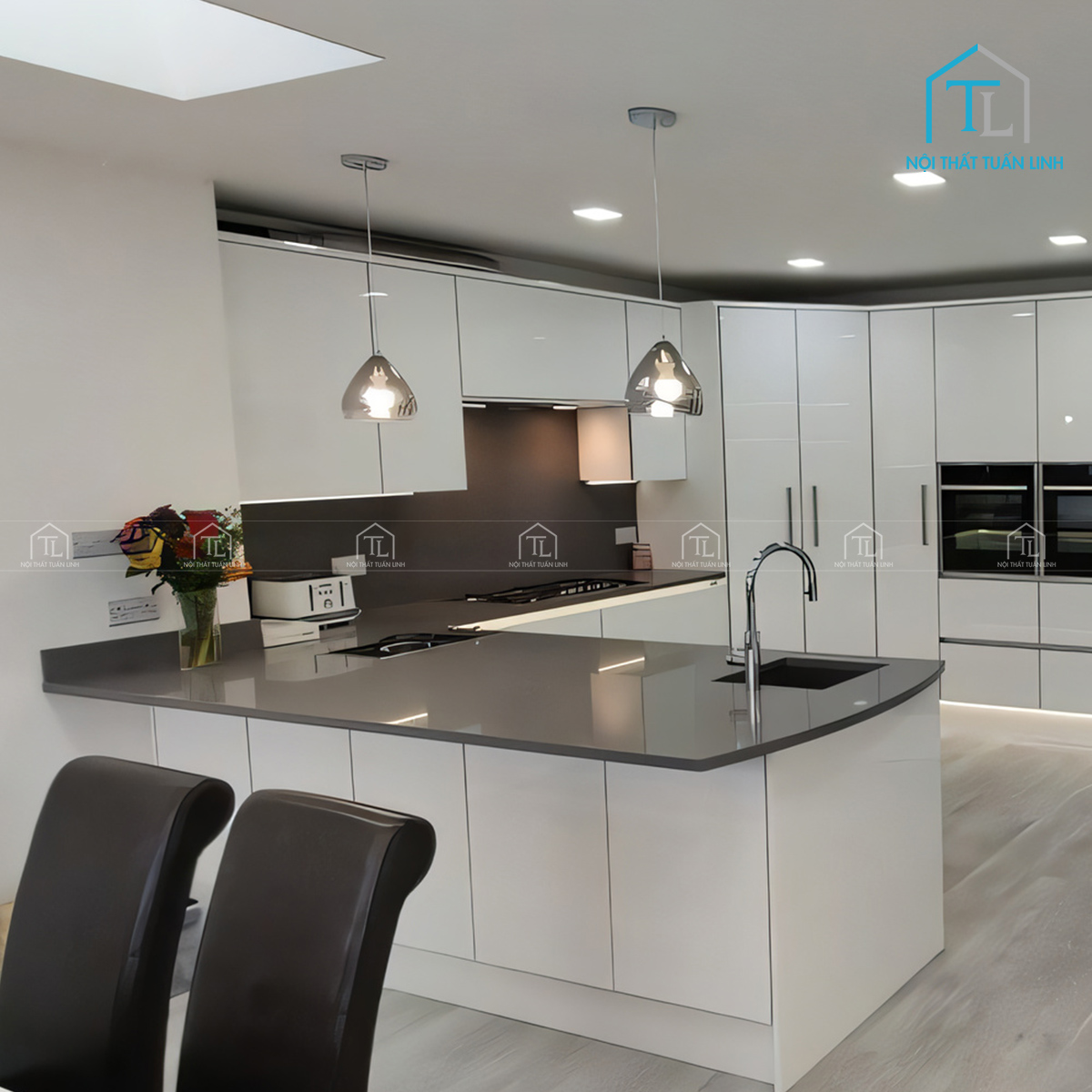 Tủ bếp Acrylic màu trắng bóng gương thiết kế hiện đại